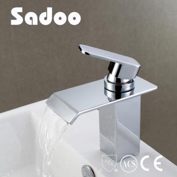 Single Bar Handle Basin Mounted Waterfall Basin Faucet